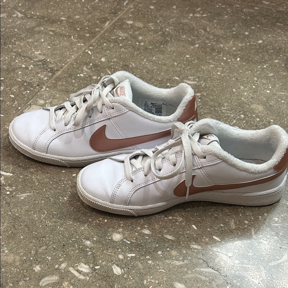 Nike Women's Court Royale White/Rose Gold Tennis Shoes